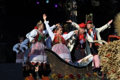 Miechowiacy na inaugurację Dożynek Wojewódzkich Miechów 2016 - miechowski.pl
