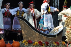 Miechowiacy na inaugurację Dożynek Wojewódzkich Miechów 2016 - miechowski.pl