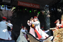 Miechowiacy na inaugurację Dożynek Wojewódzkich Miechów 2016 - miechowski.pl