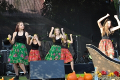 Młodzi żniwiarze na inaugurację Dożynek Wojewódzkich Miechów 2016 - miechowski.pl