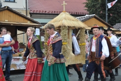 18. Dożynki Województwa Małopolskiego - korowód dożynkowy - miechowski.pl