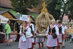 18. Dożynki Województwa Małopolskiego - korowód dożynkowy - miechowski.pl