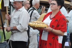 18. Dożynki Województwa Małopolskiego - korowód dożynkowy - miechowski.pl