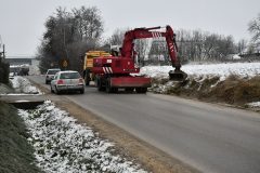 Pogłębianie rowu w Charsznicy
