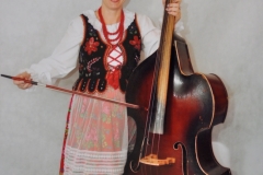 Anna Kowal - kontrabas, śpiew