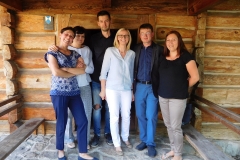 IV b miechowskiego LO po 20 latach razem