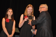 XXV Miechowski Festiwal Młodych Muzyków - zdobywczyni Nagrody Rady Miejskiej - Amelia Kozieł i Agata Fugat - fot. K. Capiga