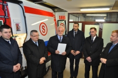 Nowa karetka dla miechowskiego szpitala - fot. K. Capiga - miechowski.pl