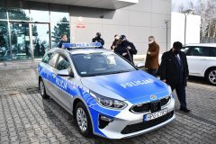 2020-12-31-nowy-radiowoz-KPP-Miechow-02