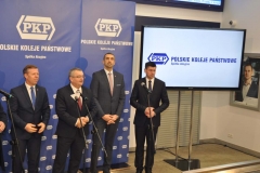 Otwarcie zmodernizowanego Dworca PKP w Miechowie - miechowski.pl - fot. K. Capiga