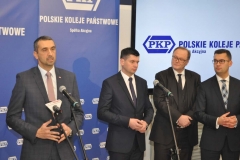 Otwarcie zmodernizowanego Dworca PKP w Miechowie - miechowski.pl - fot. K. Capiga