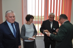 Spotkanie z myśliwymi i odznaczenia dla uczestników akcji "Ożywić Pola" - miechowski.pl - fot. K. Capiga