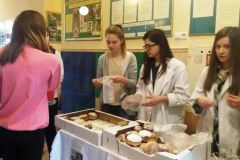 Wyślij Pączka do Afryki 2017 - akcja w miechowskim "Ekonomiku"