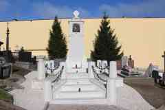 Pomnik-powstania-w-miechowie-02