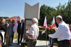 Odsłonięcie pomnika w Swojczanach - miechowski.pl - fot. K. Capiga