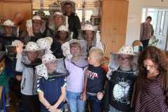 Pszczelarze-w-SOSW-Zagorzycach-01