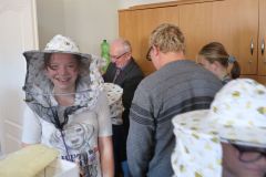 Pszczelarze-w-SOSW-Zagorzycach-09