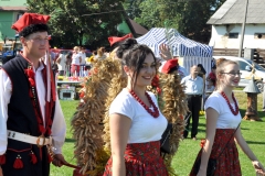 Przedstawicielki gminy Racławice na Dożynkach Powiatowych w Przybysławicach - miechowski.pl