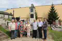 remont-pomnika-powstanie-miechow-01