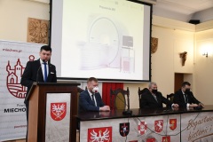 starostwo-Miechow-rezonans-dla-Szpitala-04