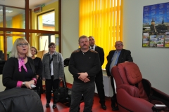 Samorządowcy ze Słaboszowa z wizytą w Bibliotece w Kozłowie - miechowski.pl - fot. K. Capiga