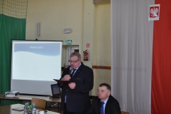 Samorządowcy uczą młodzież samorządności - sesja RG Słaboszów w ZS Dziaduszyce - fot. K. Capiga