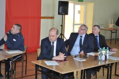 Samorządowcy uczą młodzież samorządności - sesja RG Słaboszów w ZS Dziaduszyce - fot. K. Capiga