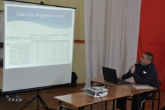 Samorządowcy uczą młodzież samorządności - sesja RG Słaboszów w ZS Dziaduszyce - fot. K. Capiga
