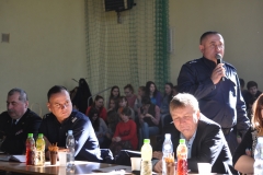 Samorządowcy uczą młodzież samorządności - sesja RG Słaboszów w ZS Dziaduszyce - fot. K. Capiga