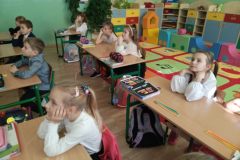 Lekcje-patriotyzmu-w-SP-Antolka-02