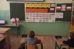 Lekcje-patriotyzmu-w-SP-Antolka-03