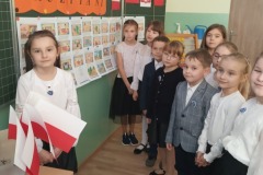 Lekcje-patriotyzmu-w-SP-Antolka-06