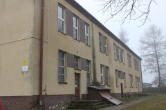 Jesienny rekonesans budynku po szkole w Kępiu - fot. W. Pengiel