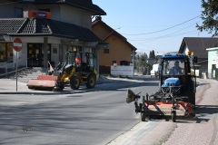 Sprzatanie-ul.-Podzamcze-02