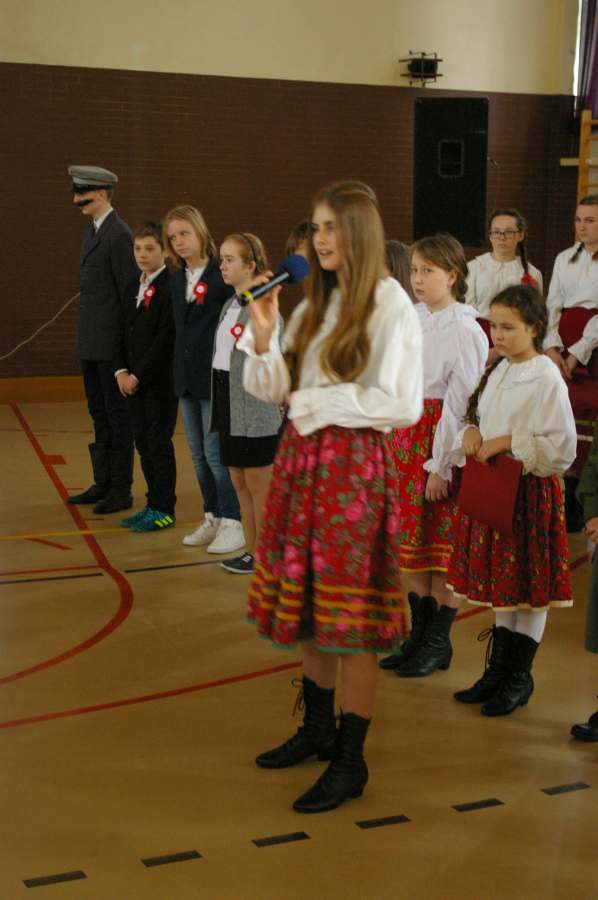 Szkoła Podstawowa w Racławicach - Święto Niepodległości 2017