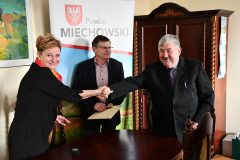 2020-03-13-umowa-boisko-ZS-2-001