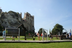 Wakacyjna wycieczka z CKiS do Ogrodzieńca - miechowski.pl