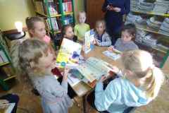 78577192_750352358795176_4952874238986944512_n