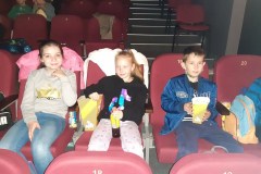 ZSP-KW-wycieczka-do-kina-w-Jedrzejowie-03