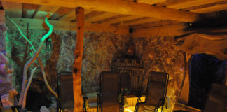 Grota Solna z pakistańskiej soli Grota Solna przy CKiS w MIechowie