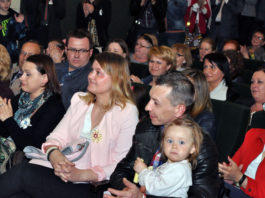 Podarowali Agnieszce coś więcej niż pieniądze… nadzieję i siłę do walki Agnieszka Dudek z rodziną