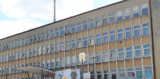 Kolejne inwestycje z Projektu Szwajcarskiego Budynek UGiM przed termomodernizacją