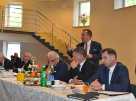 Nowe / stare gminne władze PSL Ekspresyjne wystąpienie wicemarszałka Wojciecha Kozaka