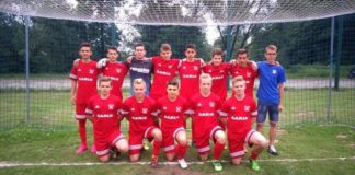 Juniorzy młodsi zwycięzcami rozgrywek II ligi Juniorzy AP Gołcza - miechowski.pl