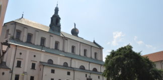 ŚDM – Włosi opanowali Miechów Ogrody Parafialne opanowali Włosi - miechowski.pl - fot. K. Capiga