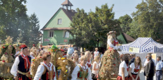 Powiatowe Święto Plonów Dożynki Powiatowe i Gołczańskie Żniwogranie - Przybysławice 2016 - miechowski.pl - fot. K. Capiga
