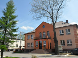 Kozłów – Urząd Gminy