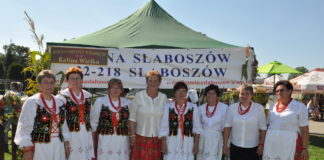Przedstawiciele słaboszowskiej ziemi na dożynkach Reprezentacja gminy Słaboszów na Dożynkach Powiatowych - miechowski.pl