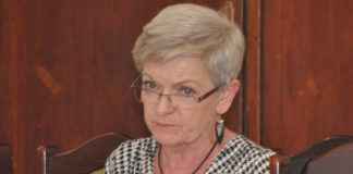 Bezrobocie spada, a Ukraińcy zalewają rynek pracy… Dyr. PUP Anna Frączkiewicz przedstawia dane o bezrobociu w powiecie miechowskim - fot. K. Capiga