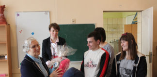 Lidia Maksymowicz – świadectwo z Auschwitz dla dzieci z Zagorzyc Lidia Maksymowicz - świadek historii w Zagorzycach - fot. W. Pengiel